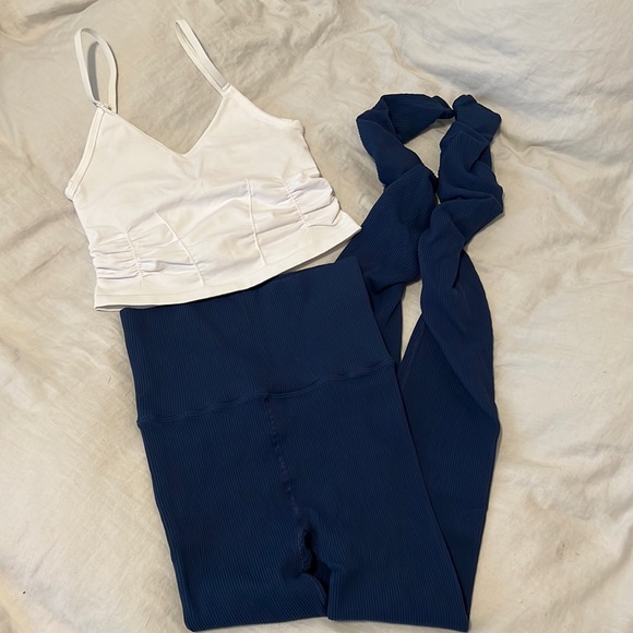 XS/S Free People Movement Set - Picture 1 of 11